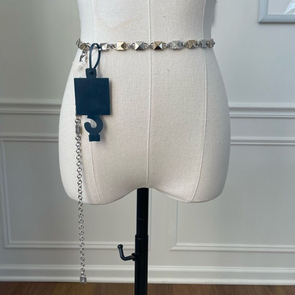 NWT Chaps Gold Silver Geometric Link Belt Adustable S M